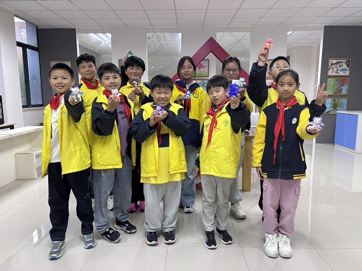 【Social News】Shaping the Future: Kexcelled x Suzhou Xiangcheng District Caohu School — 3D Printing Club Phase I Successfully Concludes